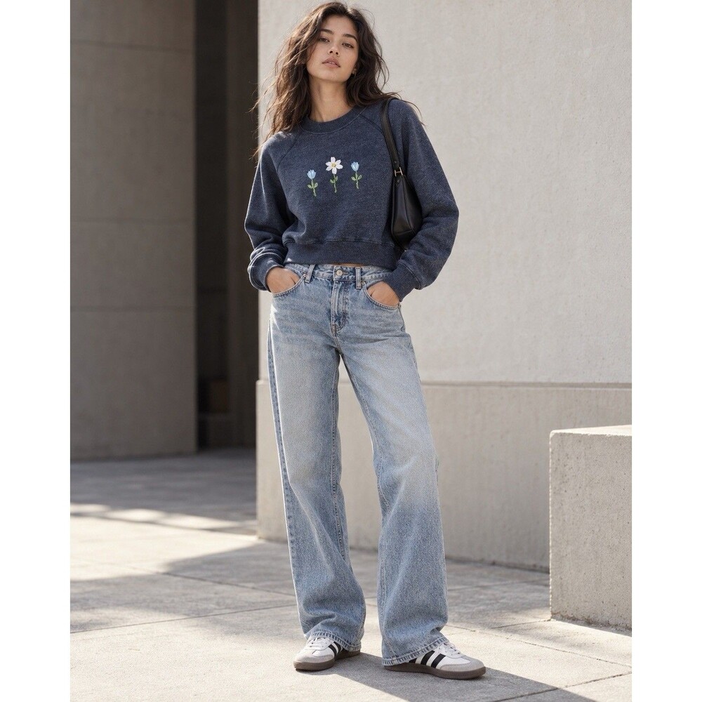 RE/DONE 90s Cropped Sweatshirt Womens M Heather Navy Floral Embroidered USA Boho